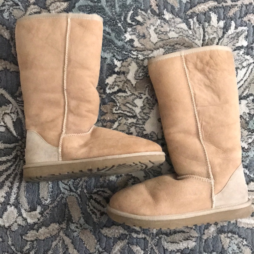 Tall classic Uggs